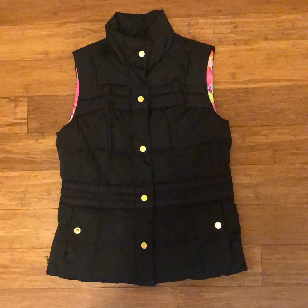 Lilly Pulitzer black vest. Small